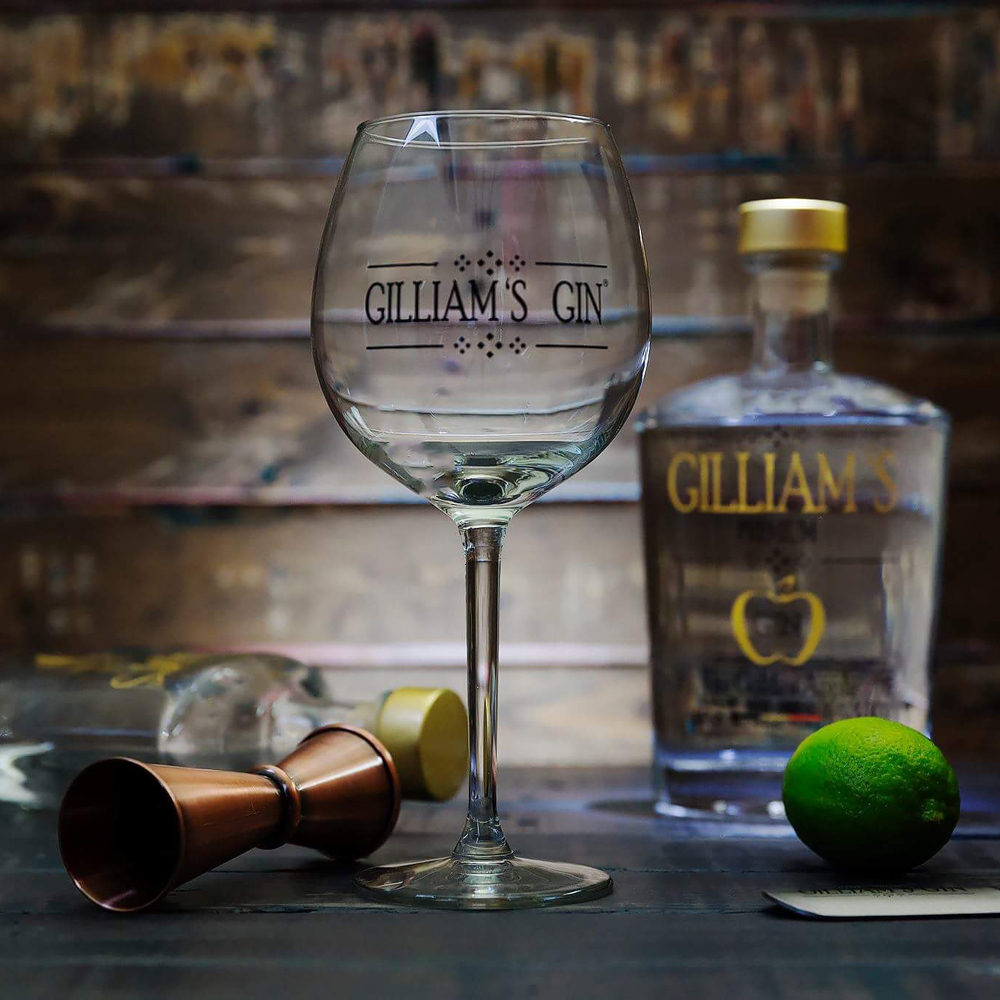 Gilliams Gin 0,5 ltr. + Glas + Flaschenöffner